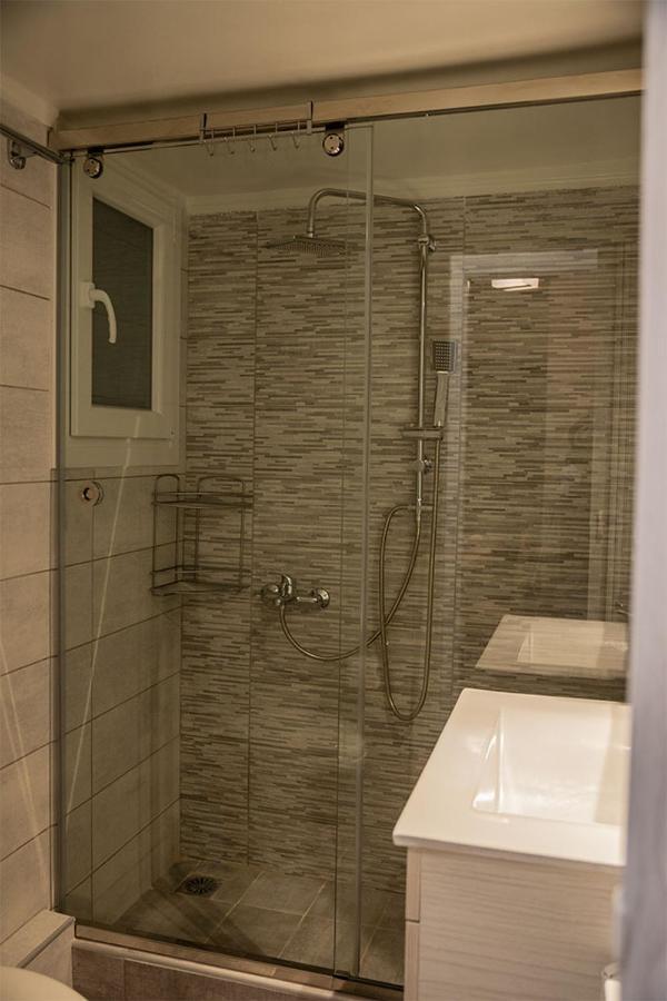 Your Apartment In Athena Bagian luar foto